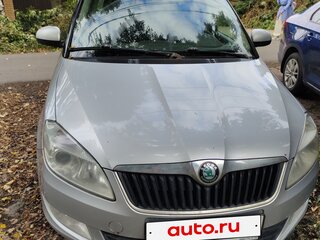 2012 Skoda Fabia II Рестайлинг, серебристый, 399000 рублей, вид 1
