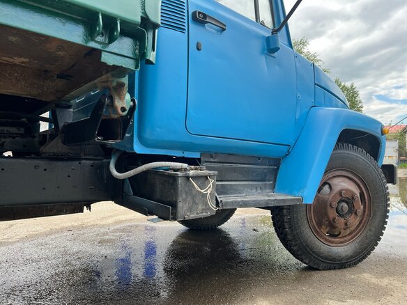 1993 ГАЗ 3307, голубой, 399999 рублей - вид 3
