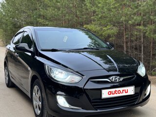 2013 Hyundai Solaris I, чёрный, 1220000 рублей, вид 3