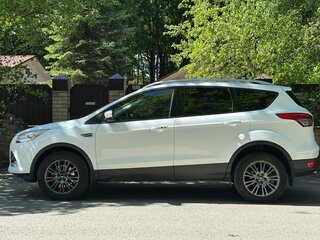 2013 Ford Kuga II, белый, 1225000 рублей, вид 4