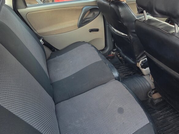 2010 Lada (ВАЗ) Kalina I, серый, 175000 рублей - вид 9