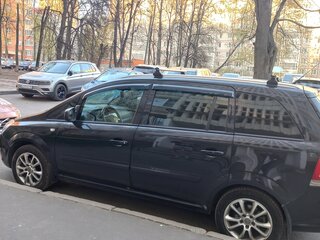 2013 Opel Zafira B Рестайлинг, чёрный, 770000 рублей, вид 2
