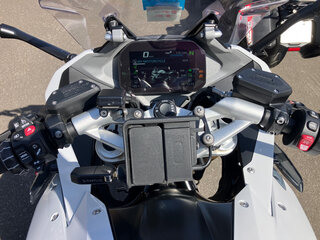 2025 BMW R 1250 RS, белый, 1430000 рублей, вид 3