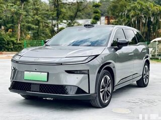 2025 Toyota bZ3X 58.3 kWh, серый, 2810000 рублей, вид 1
