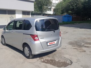 2010 Honda Freed I, серый, 970000 рублей, вид 3