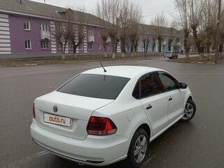 2015 Volkswagen Polo V, белый, 500000 рублей, вид 4