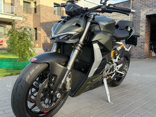 2022 Ducati Streetfighter V2, зелёный, 1800000 рублей, вид 1