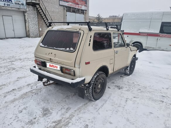 1982 Lada (ВАЗ) 2121 (4x4) I, бежевый, 150000 рублей - вид 3