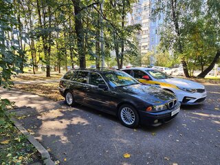 2001 BMW 5 серии 520i IV (E39) Рестайлинг, чёрный, 600000 рублей, вид 4
