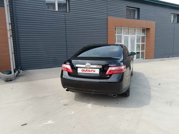 2010 Toyota Camry VI (XV40) Рестайлинг, чёрный, 1200000 рублей - вид 3