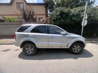2003 Kia Sorento 4-speed I, серебристый, 600000 рублей, вид 3