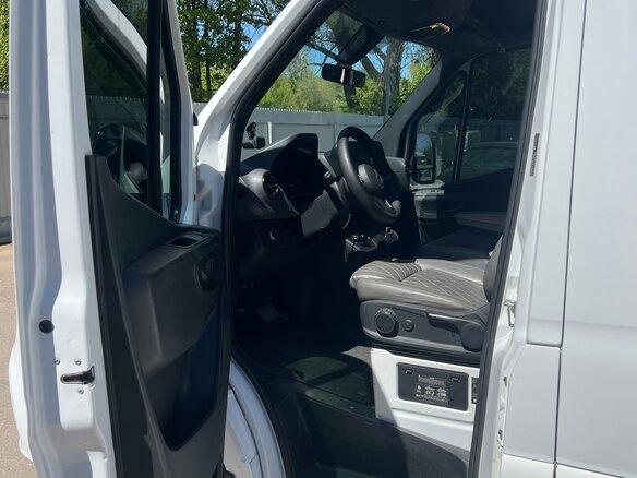 2020 Mercedes-Benz Sprinter, белый, 4500000 рублей - вид 8