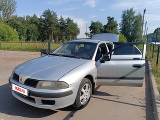 2000 Mitsubishi Carisma I Рестайлинг, серебристый, 230000 рублей, вид 1