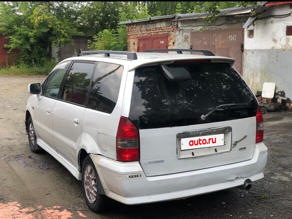 1998 Mitsubishi Chariot III, белый, 160000 рублей - вид 11