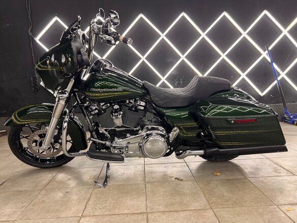 2019 Harley-Davidson Street Glide, зелёный, 2150000 рублей - вид 16