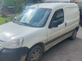 2011 Peugeot Partner I Рестайлинг, белый, 200000 рублей, вид 2