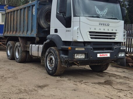 2007 Iveco Trakker, синий, 2300000 рублей, вид 1