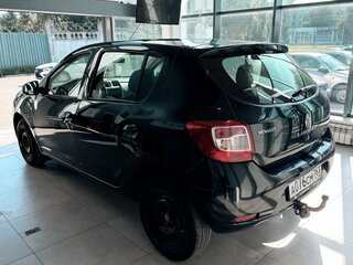 2017 Renault Sandero II, чёрный, 680000 рублей, вид 4