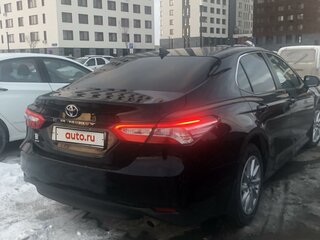 2021 Toyota Camry VIII (XV70) Рестайлинг, чёрный, 2700000 рублей, вид 3