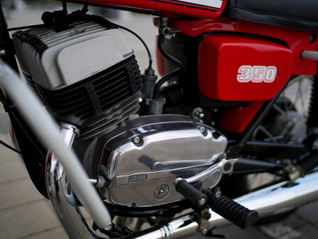 1989 CZ 350, красный, 650000 рублей, вид 5