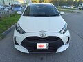 2020 Toyota Yaris IV, белый, 1325000 рублей - вид 8