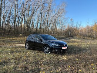 2012 Volkswagen Golf VI, чёрный, 1100000 рублей, вид 1