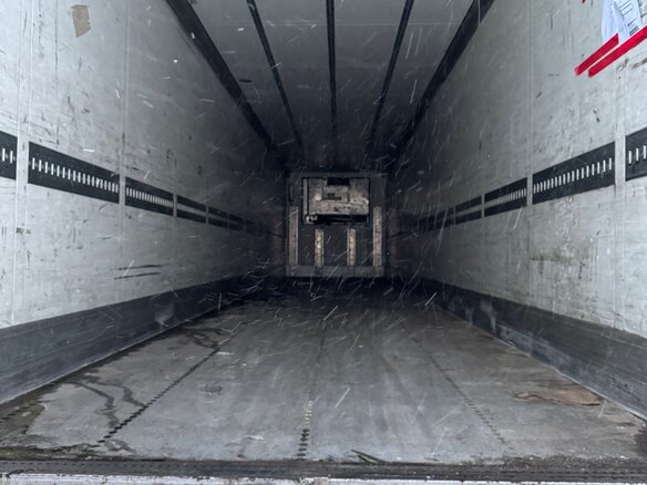2006 Schmitz Cargobull SKO, белый, 2000000 рублей - вид 8