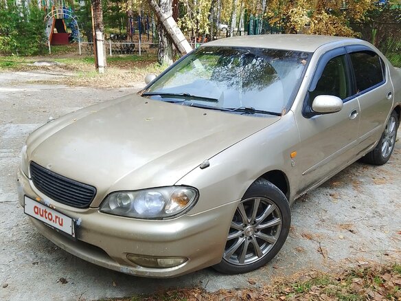 2000 Nissan Cefiro III (A33), серый, 320000 рублей