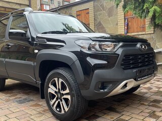 2025 Lada (ВАЗ) Niva Travel I, чёрный, 1350000 рублей, вид 3