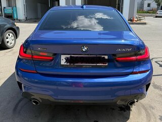 2021 BMW 3 серии 330d xDrive VII (G2x), синий, 6500000 рублей, вид 4