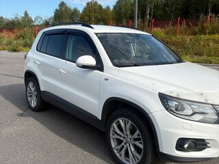 2013 Volkswagen Tiguan I Рестайлинг, белый, 1330000 рублей, вид 1