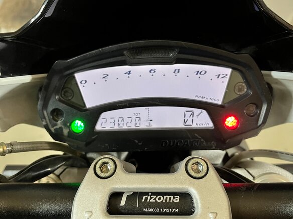 2011 Ducati Monster 796, белый, 590000 рублей - вид 5