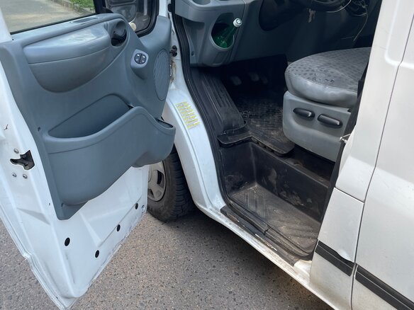 2010 Ford Transit, белый, 1200000 рублей - вид 15