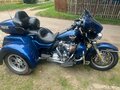 2018 Harley-Davidson Tri Glide, синий, 2000000 рублей - вид 5