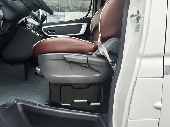 2024 Dongfeng K33, белый, 5100000 рублей - вид 11