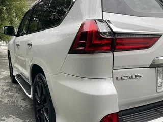 2015 Lexus LX 450d III Рестайлинг 2, белый, 5580000 рублей, вид 4