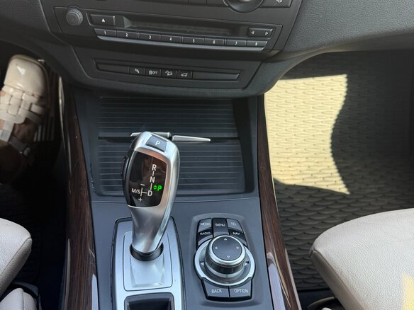2013 BMW X5 30d II (E70) Рестайлинг, серый, 2000000 рублей - вид 14