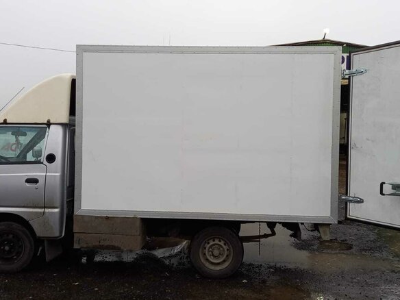 2012 Hyundai Porter, серебристый, 600000 рублей - вид 1