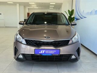 2021 Kia Rio IV Рестайлинг, коричневый, 1749000 рублей, вид 2