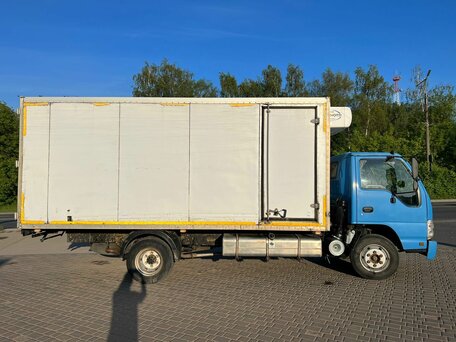 2010 Isuzu Elf (N-series), синий, 1850000 рублей, вид 5