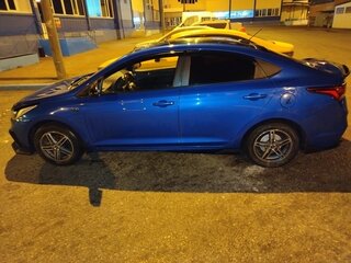 2017 Hyundai Solaris II, синий, 882000 рублей, вид 5