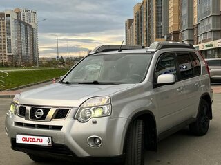 2011 Nissan X-Trail II Рестайлинг, серебристый, 1100000 рублей, вид 1
