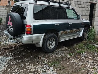 2000 Mitsubishi Pajero II Рестайлинг, зелёный, 1370000 рублей, вид 2