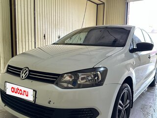 2014 Volkswagen Polo V, белый, 980000 рублей, вид 2