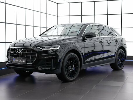 Audi Q8 I (4M)