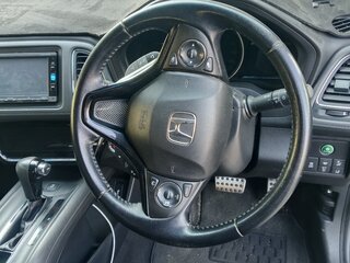 2017 Honda Vezel I, зелёный, 1700000 рублей, вид 4