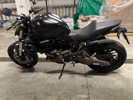 2015 Ducati Monster 821, чёрный, 600000 рублей, вид 1