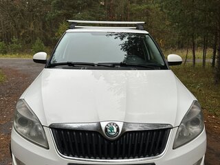 2012 Skoda Fabia II Рестайлинг, белый, 620000 рублей, вид 3