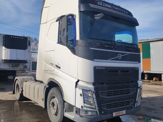 2016 Volvo FH, белый, 8150000 рублей, вид 2