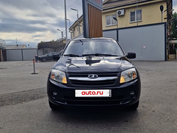 2013 Lada (ВАЗ) Granta I, чёрный, 500000 рублей